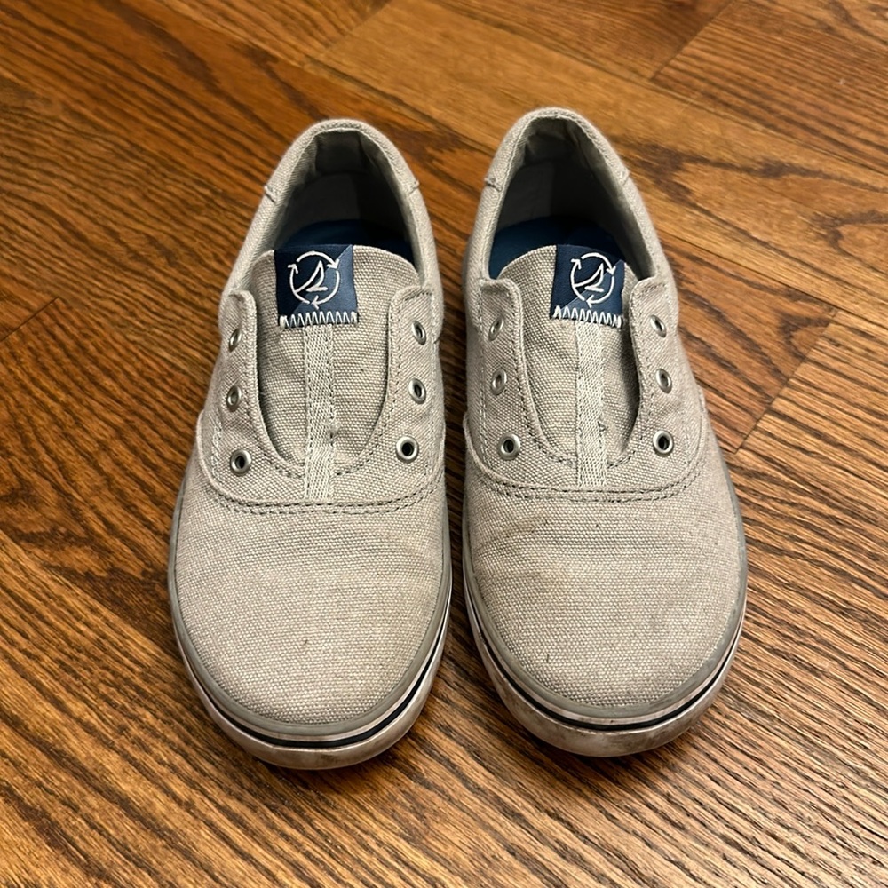 GUC Sperry Spinaker Washable Sneakers; Size 1